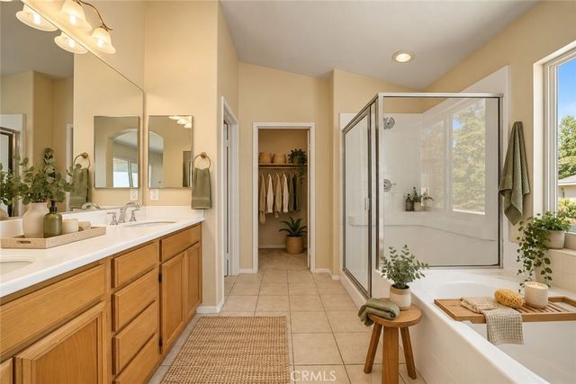1561 N Catskills, Upland, CA 91786