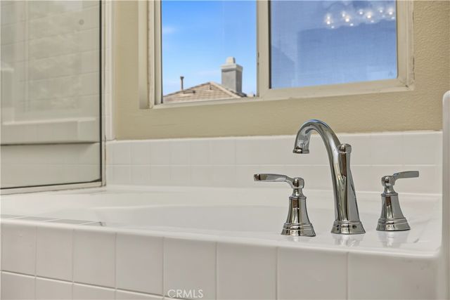 1561 N Catskills, Upland, CA 91786