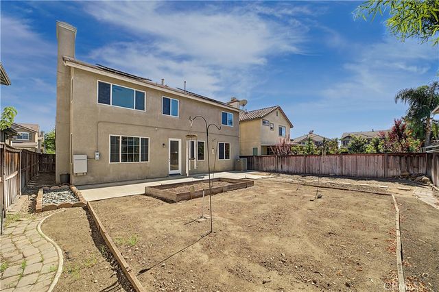 1561 N Catskills, Upland, CA 91786