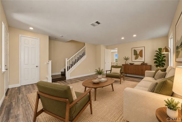 1561 N Catskills, Upland, CA 91786