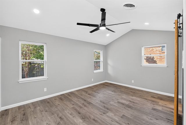 7344 Monterrey Drive, Fort Worth, TX 76112