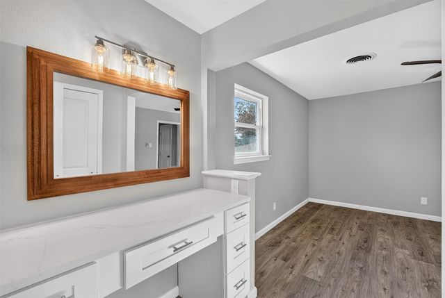 7344 Monterrey Drive, Fort Worth, TX 76112