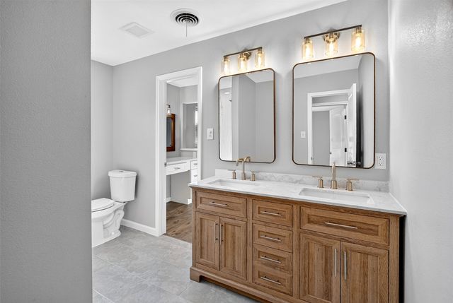 7344 Monterrey Drive, Fort Worth, TX 76112