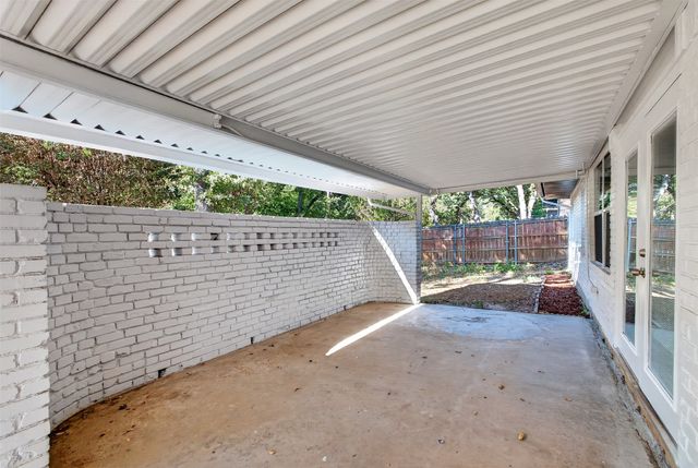 7344 Monterrey Drive, Fort Worth, TX 76112