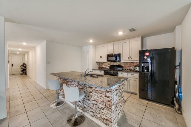 1416 Claireborne Court, Little Elm, TX 75068