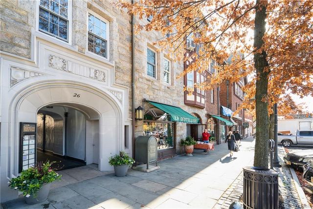 26 East Parkway 1, Scarsdale, NY 10583