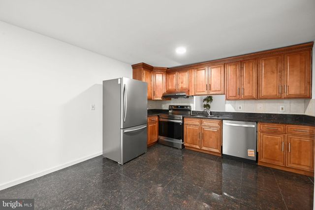 11836 NEW COUNTRY LN, Columbia, MD 21044