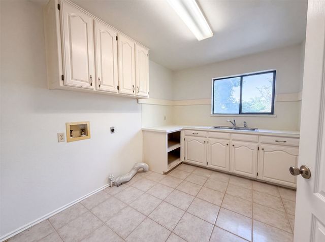 7632 Westwind Drive, Fort Worth, TX 76179