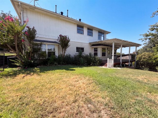7632 Westwind Drive, Fort Worth, TX 76179