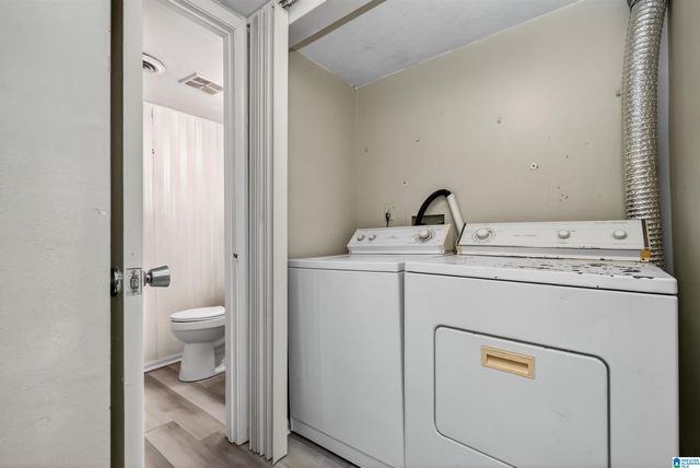 1050 Ivy Hills Cir, Hoover, AL 35216