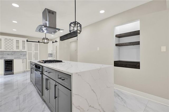 3270 Brookview Drive, Marietta, GA 30068