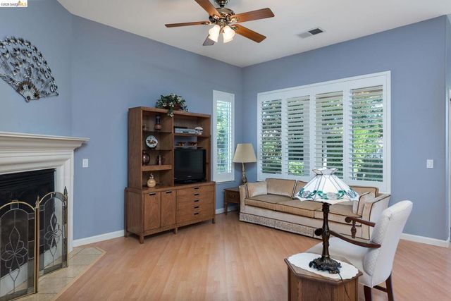 478 Coronation Dr, Brentwood, CA 94513