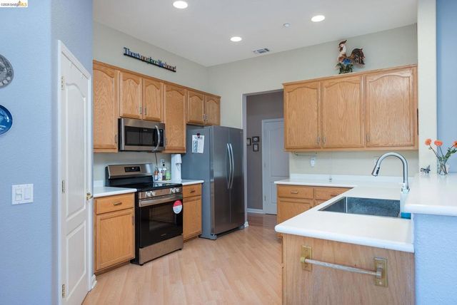 478 Coronation Dr, Brentwood, CA 94513