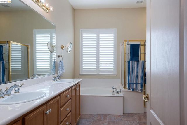 478 Coronation Dr, Brentwood, CA 94513
