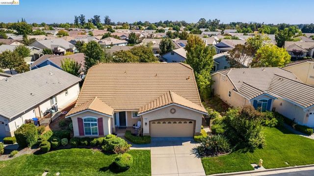478 Coronation Dr, Brentwood, CA 94513