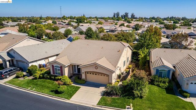 478 Coronation Dr, Brentwood, CA 94513