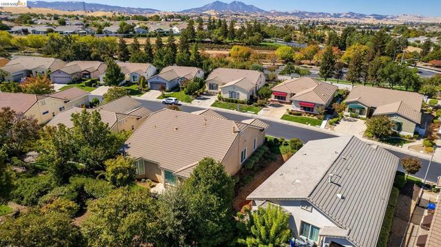 478 Coronation Dr, Brentwood, CA 94513