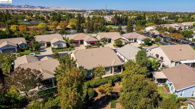 478 Coronation Dr, Brentwood, CA 94513