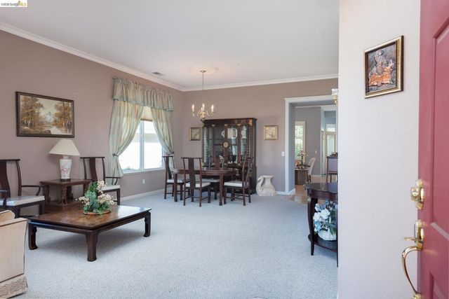 478 Coronation Dr, Brentwood, CA 94513