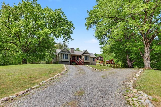12 Chastain Road, Murphy, NC 28906