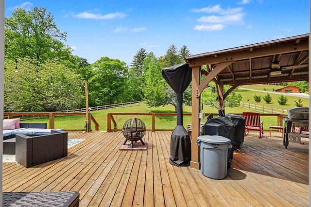 12 Chastain Road, Murphy, NC 28906