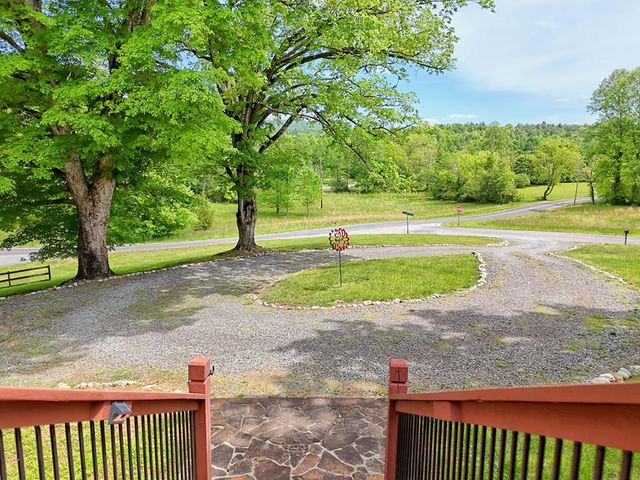 12 Chastain Road, Murphy, NC 28906