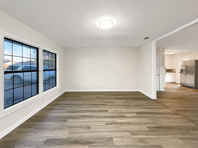 2016 Bluebonnet Avenue, Denison, TX 75020