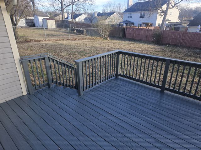 415 Lake Forest Dr, La Vergne, TN 37086