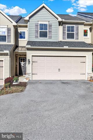 24 WEXFORD CT, Morgantown, PA 19543