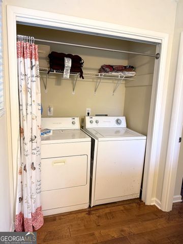 554 Picketts Bend Circle, Marietta, GA 30008