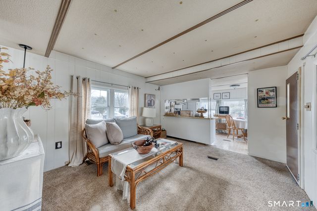 42 Grandview Circle, Mansfield, CT 06268