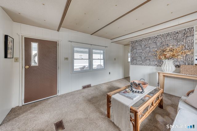 42 Grandview Circle, Mansfield, CT 06268