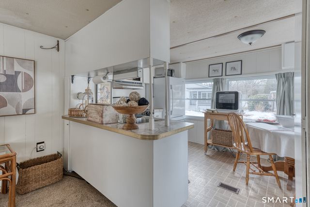 42 Grandview Circle, Mansfield, CT 06268