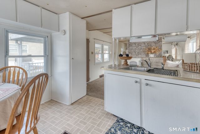 42 Grandview Circle, Mansfield, CT 06268