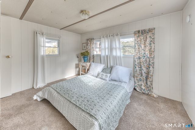 42 Grandview Circle, Mansfield, CT 06268