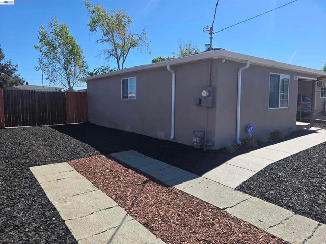 1840 6TH, North Richmond, CA 94801