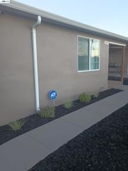 1840 6TH, North Richmond, CA 94801