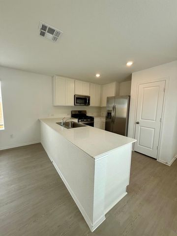 214 Kyanite DR, Maxwell, TX 78656