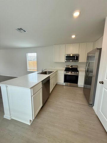 214 Kyanite DR, Maxwell, TX 78656