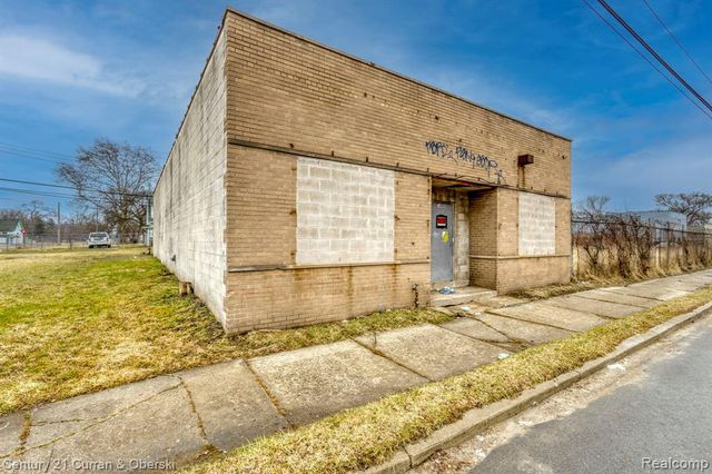 14008 Meyers Road, Detroit, MI 48227