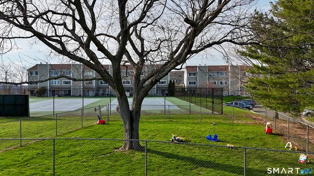 62 Monticello Drive 62, Branford, CT 06405