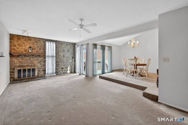 62 Monticello Drive 62, Branford, CT 06405