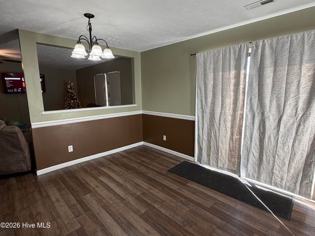 6662 Brookshire Street, Fayetteville, NC 28314