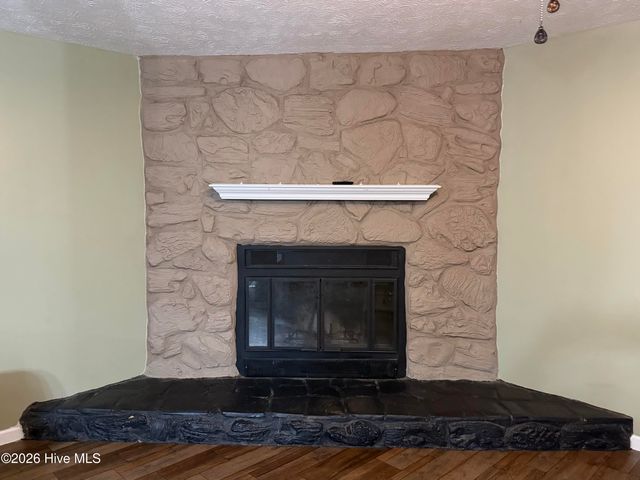 6662 Brookshire Street, Fayetteville, NC 28314