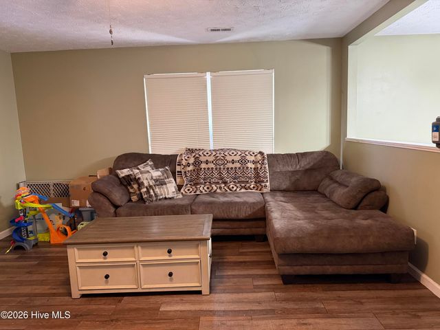 6662 Brookshire Street, Fayetteville, NC 28314