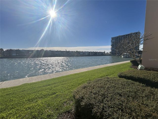 7625 SUN ISLAND DRIVE S 108, South Pasadena, FL 33707