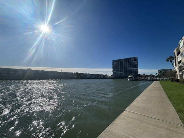 7625 SUN ISLAND DRIVE S 108, South Pasadena, FL 33707