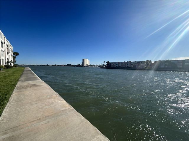 7625 SUN ISLAND DRIVE S 108, South Pasadena, FL 33707