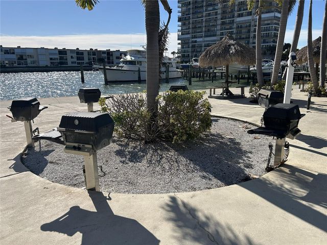 7625 SUN ISLAND DRIVE S 108, South Pasadena, FL 33707