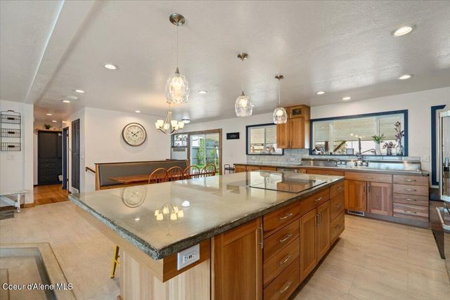 3003 N 5th ST, Coeur D'alene, ID 83815